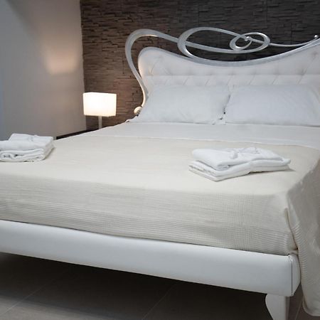 Iitana Luxury Apartment - Fronte Mare Con Vasca Idromassaggio CTA Exterior foto