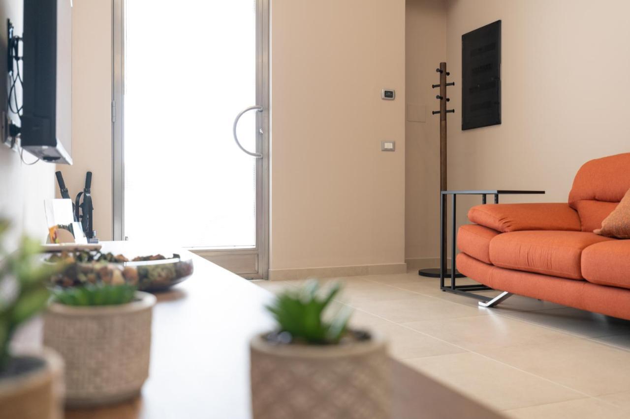 Iitana Luxury Apartment - Fronte Mare Con Vasca Idromassaggio CTA Exterior foto