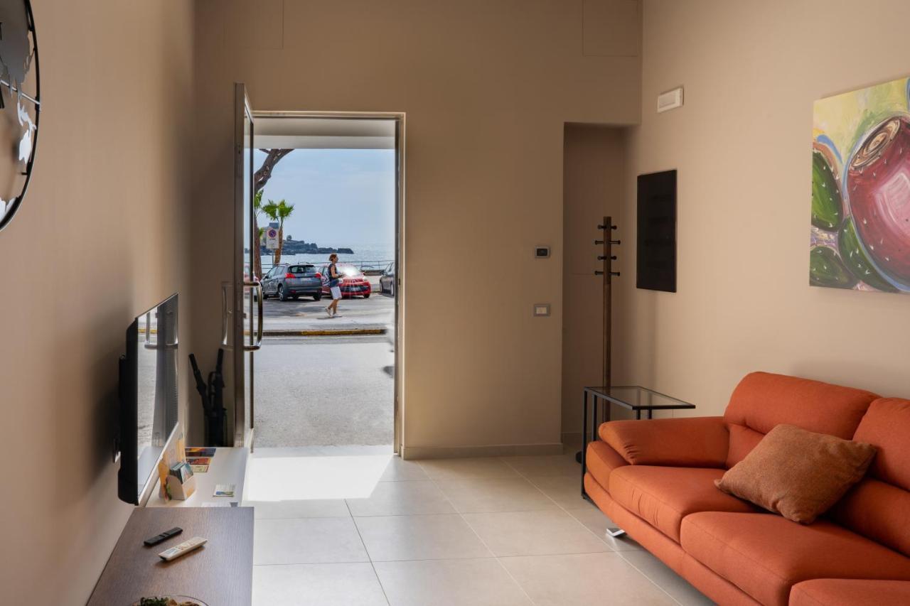 Iitana Luxury Apartment - Fronte Mare Con Vasca Idromassaggio CTA Exterior foto