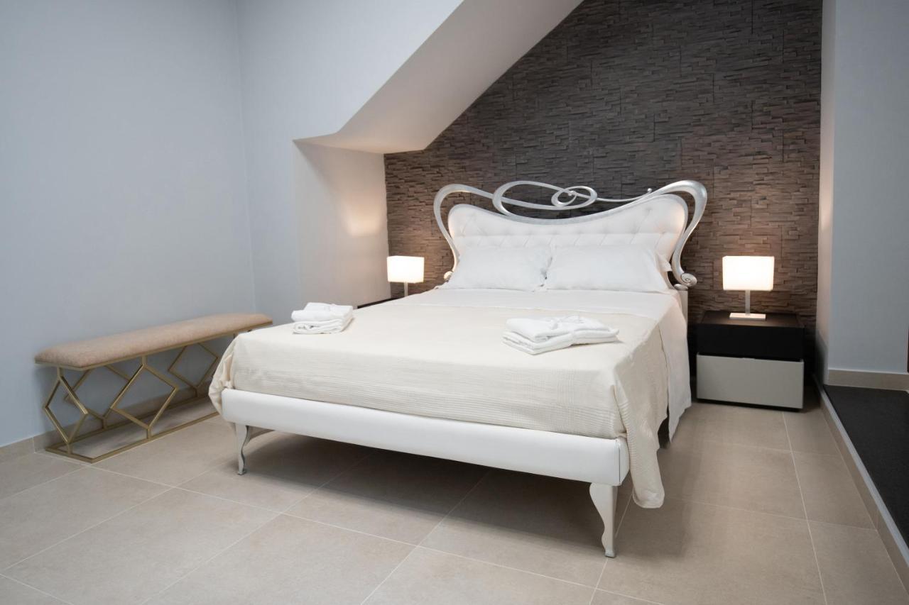 Iitana Luxury Apartment - Fronte Mare Con Vasca Idromassaggio CTA Exterior foto