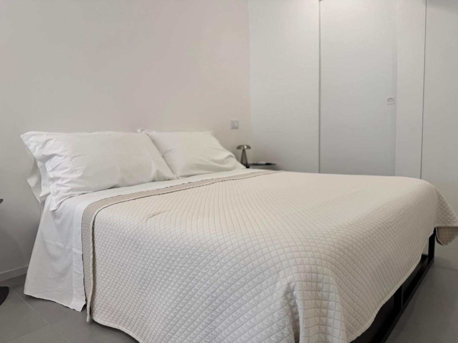 Iitana Luxury Apartment - Fronte Mare Con Vasca Idromassaggio CTA Exterior foto