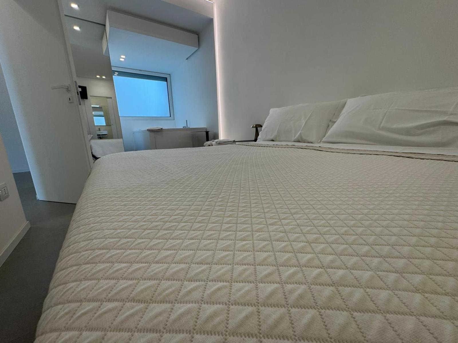 Iitana Luxury Apartment - Fronte Mare Con Vasca Idromassaggio CTA Exterior foto